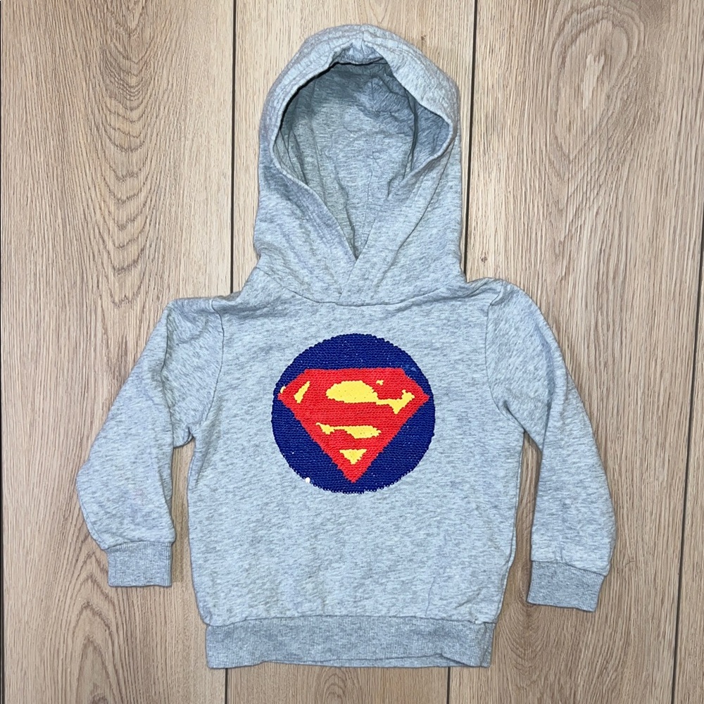 🛍️ 4 for $20 🛍️ - Reversible Superman & Batman Sequence  H&M DC Hoodie